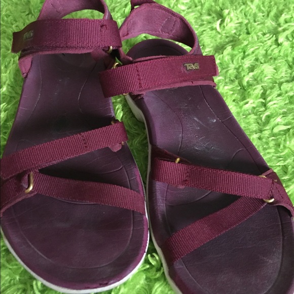 little burgundy teva